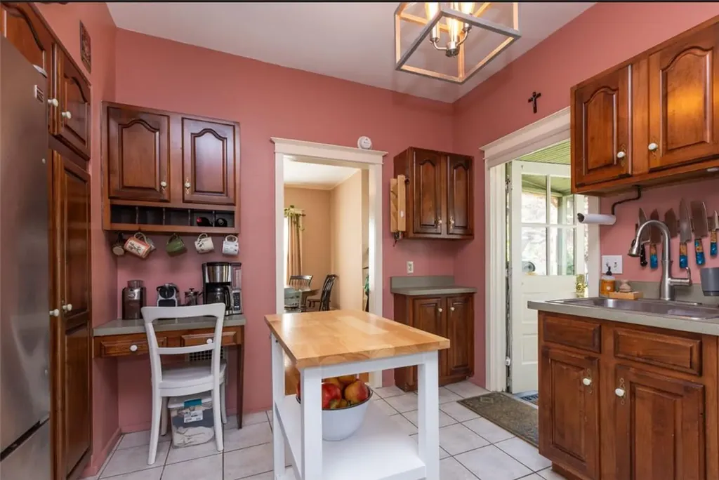 12 Cedar Avenue Poughkeepsie NY 12603