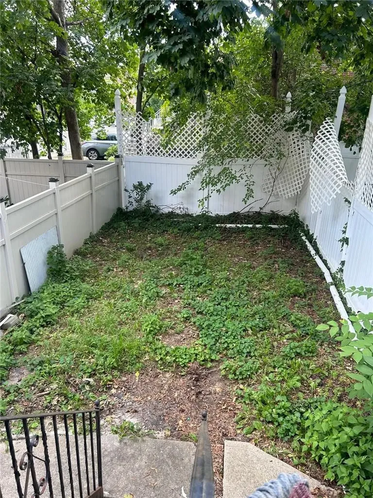 1476 Arnow Avenue Bronx NY 10469