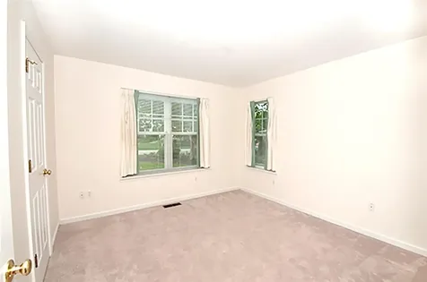 33 Osborne Glen Poughquag NY 12570