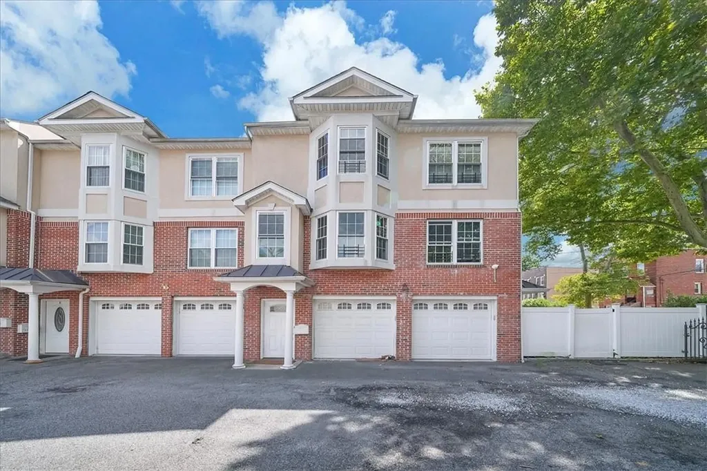 535 S 11th Avenue Mount Vernon NY 10550