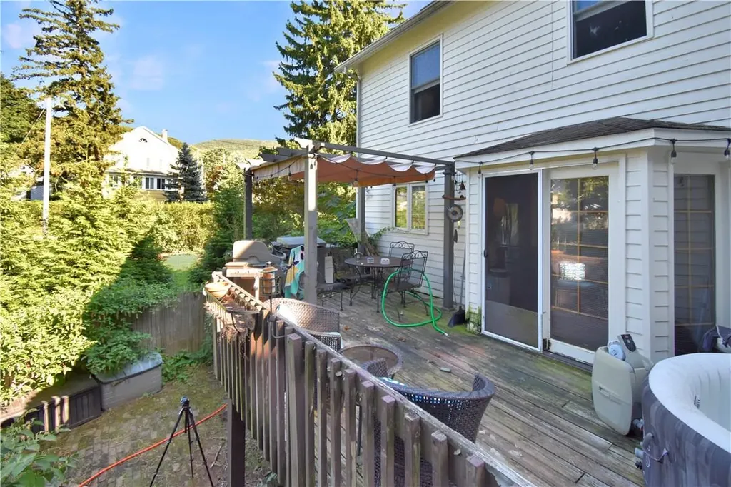 186 E Main Street Beacon NY 12508