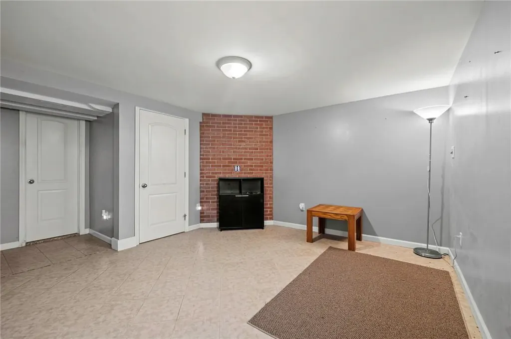 132 Morningside Drive Westbury NY 11590