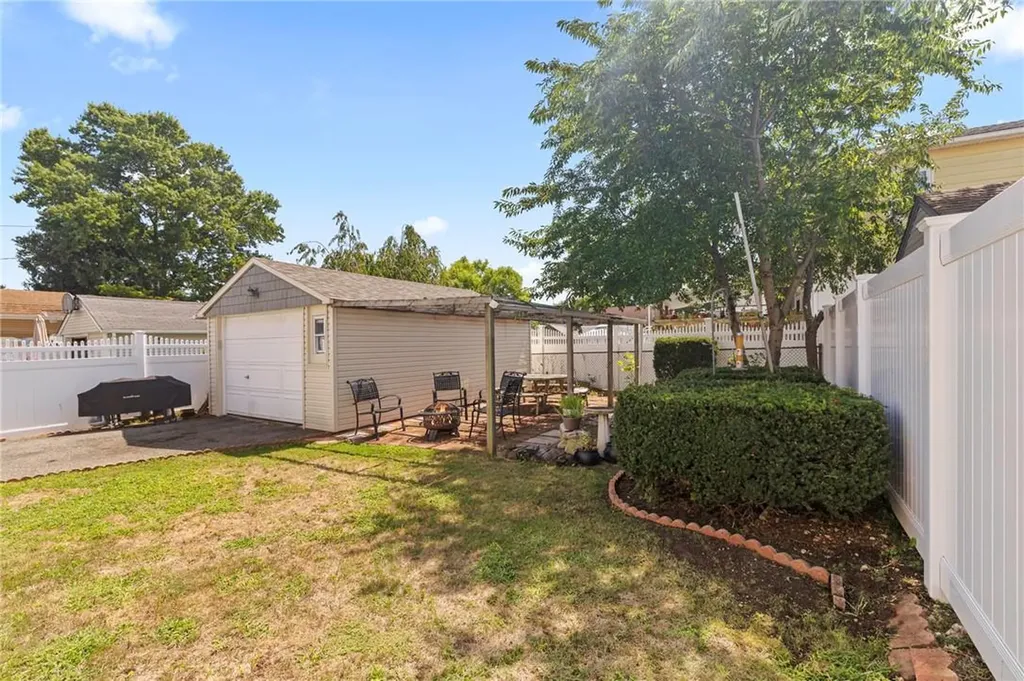 132 Morningside Drive Westbury NY 11590