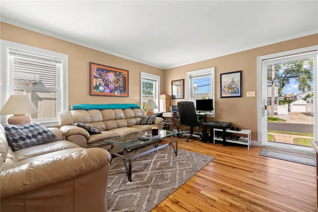 132 Morningside Drive Westbury NY 11590