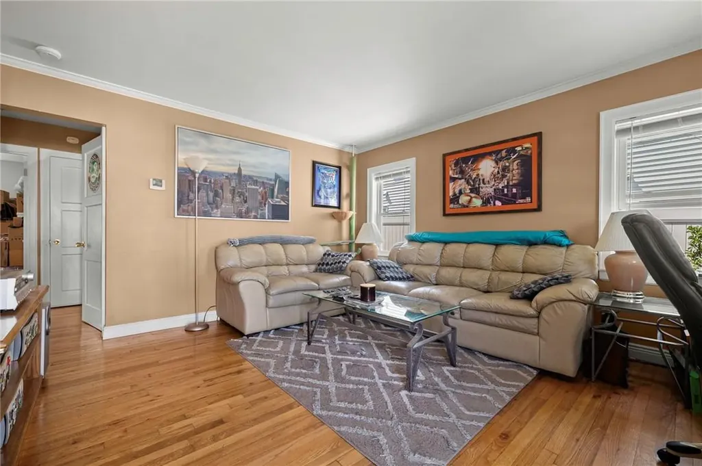 132 Morningside Drive Westbury NY 11590