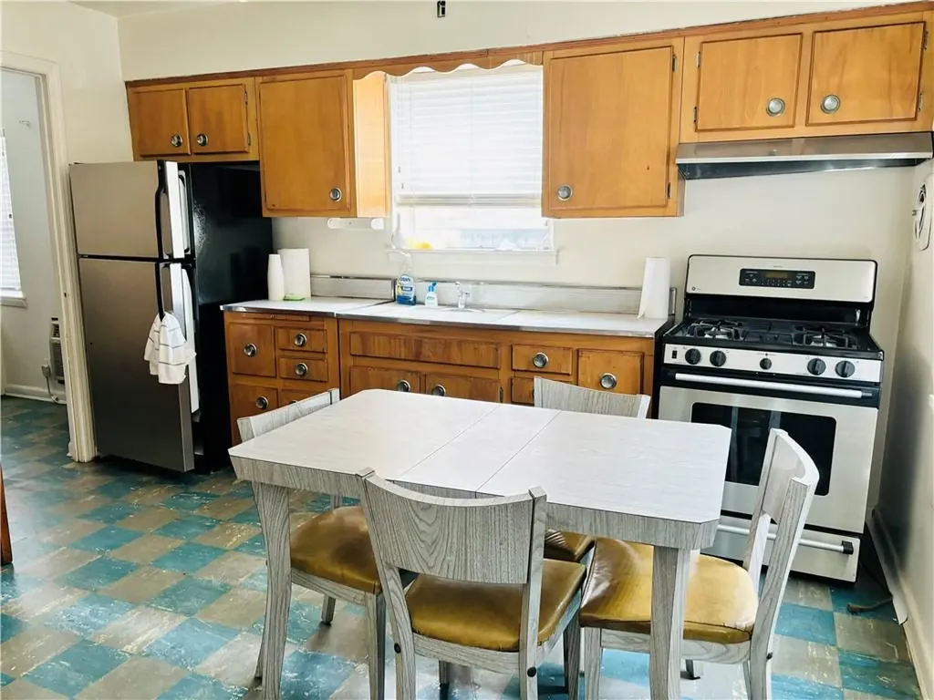 1981 Pilgrim Avenue Bronx NY 10461