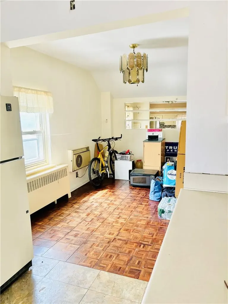 1981 Pilgrim Avenue Bronx NY 10461