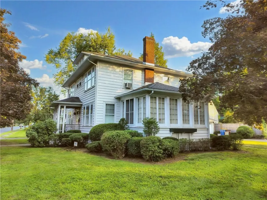 219 Washington Avenue Kingston NY 12401