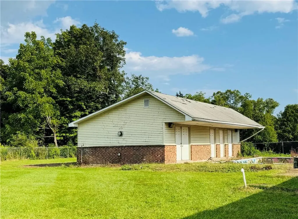 6 Milo Road New Hampton NY 10941