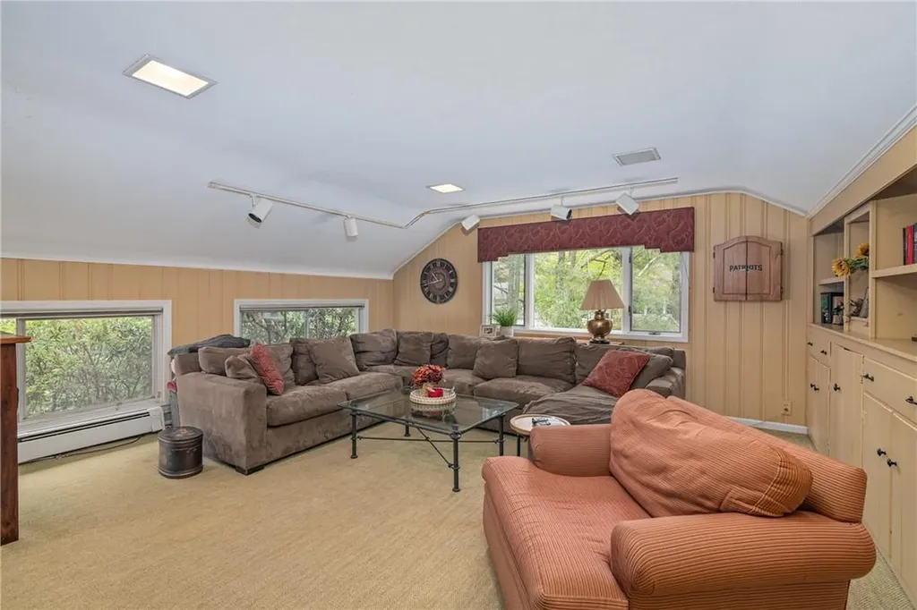 15 Victory Road Suffern NY 10901