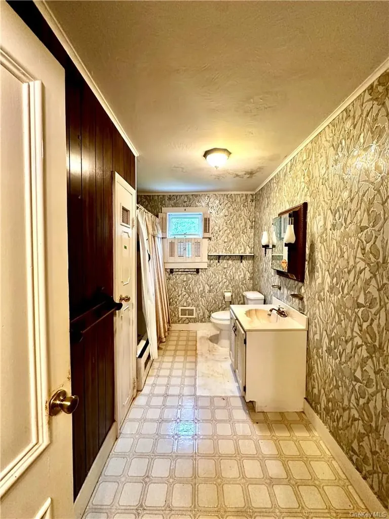 112 Eldred Yulan Road Call Listing Agent NY 12732