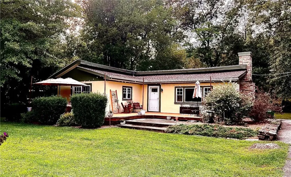 14 Dolfinger Place Fishkill NY 12524