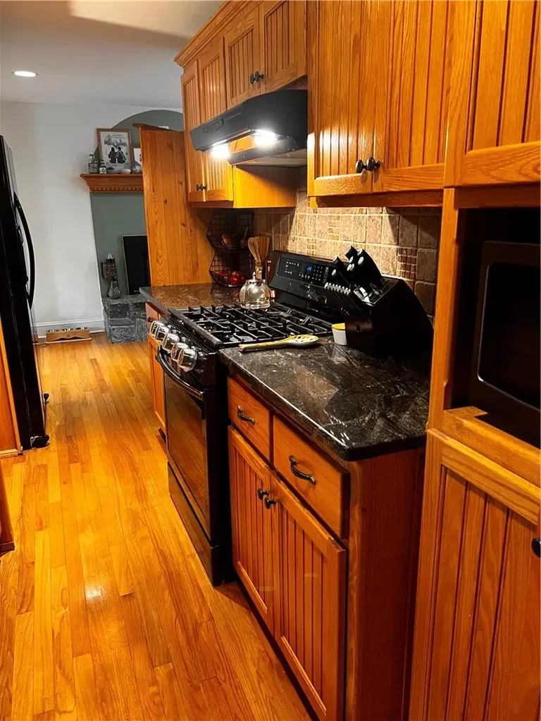 14 Dolfinger Place Fishkill NY 12524