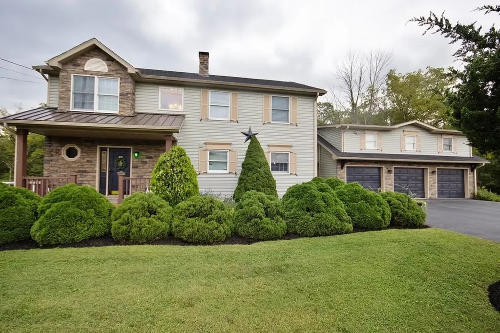 168 S Centerville Road Middletown NY 10940