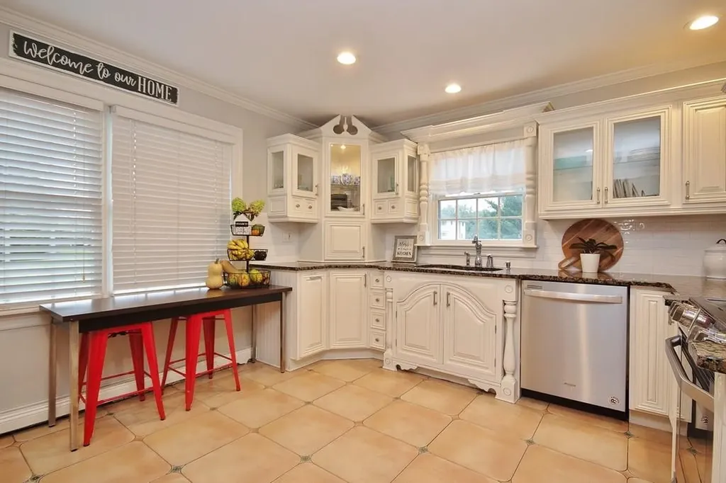 168 S Centerville Road Middletown NY 10940