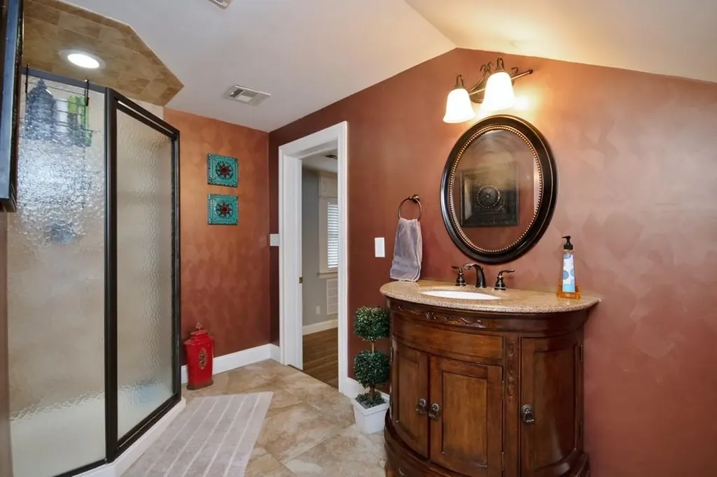 168 S Centerville Road Middletown NY 10940