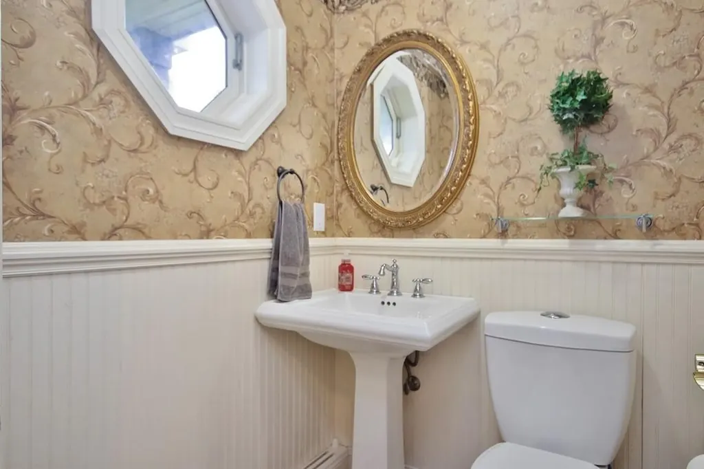 168 S Centerville Road Middletown NY 10940