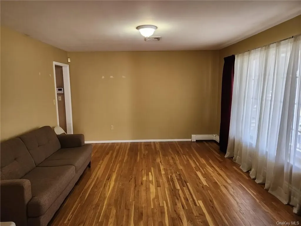 8a Augur Road Suffern NY 10901