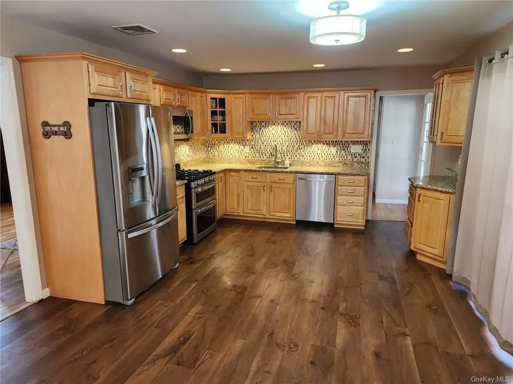 8a Augur Road Suffern NY 10901