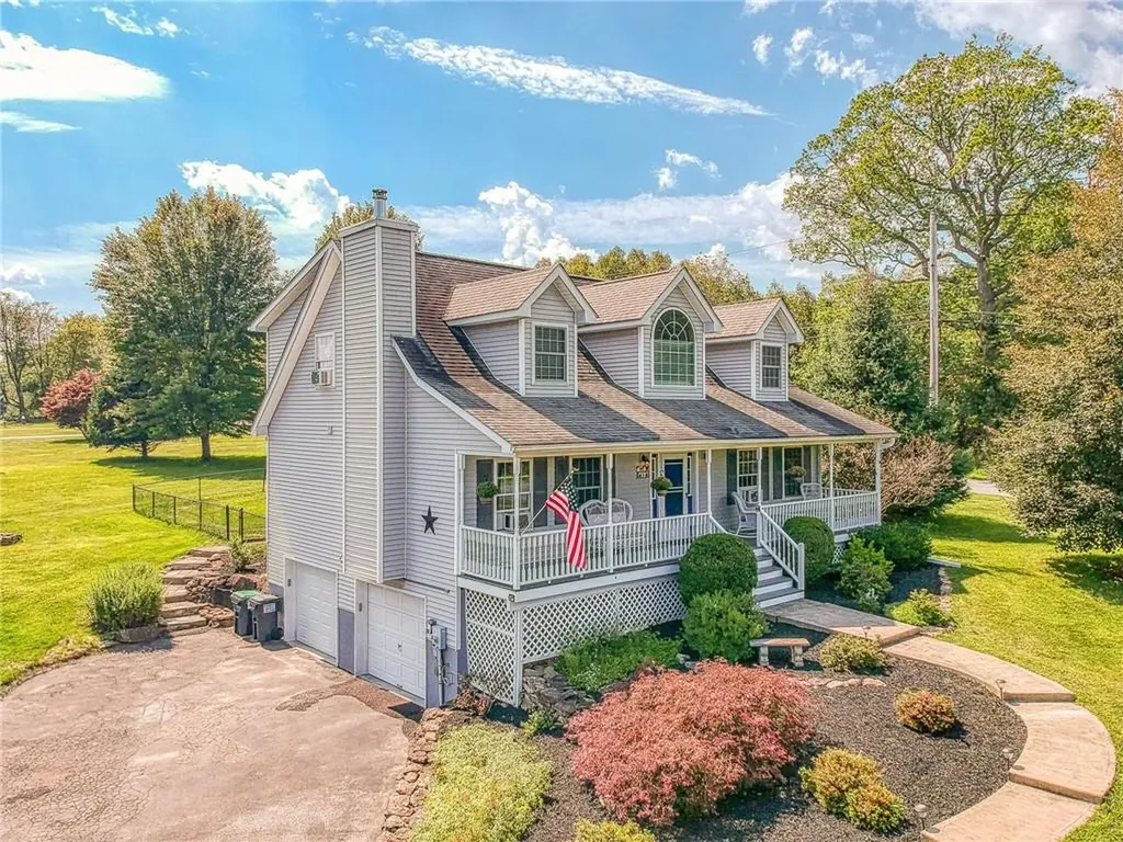 4 Charlotte Lane Middletown NY 10940