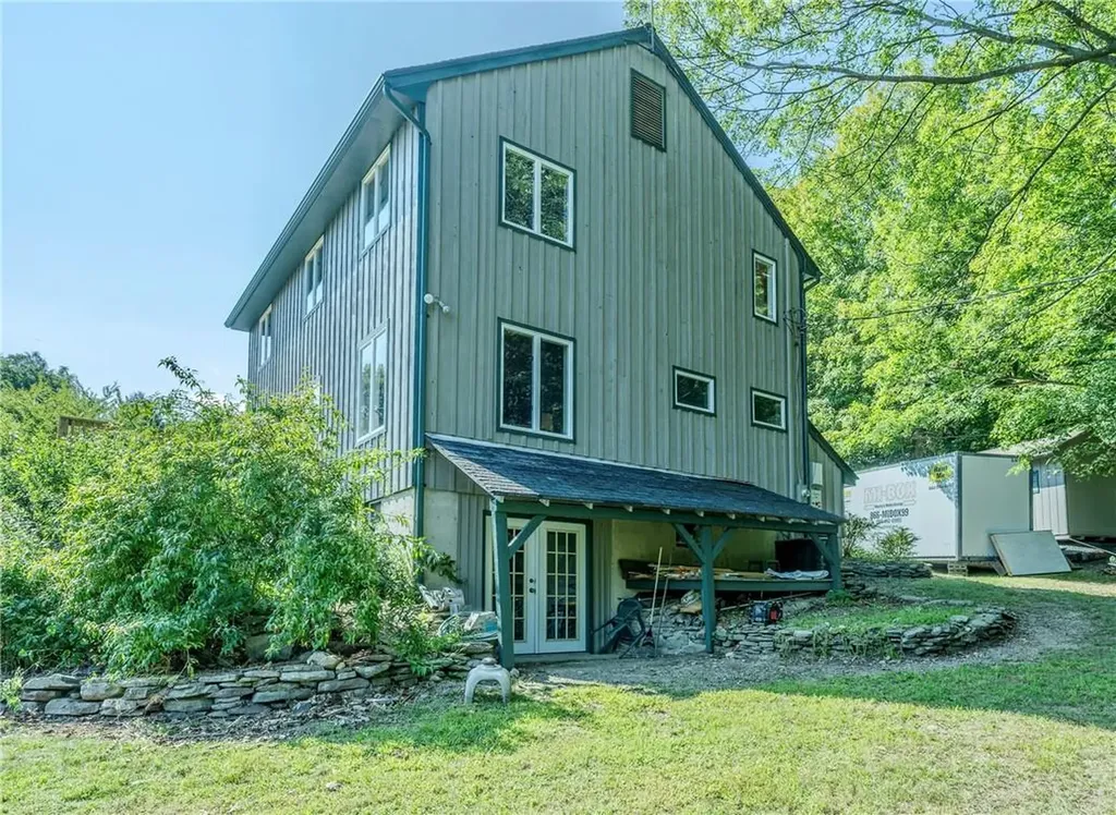 86 Brimstone Mountain Road Chester NY 10918