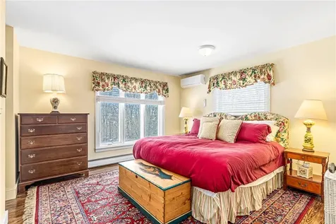 860 Hunns Lake Stanfordville NY 12581
