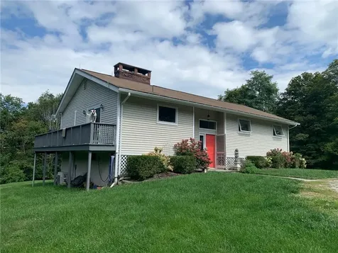 860 Hunns Lake Stanfordville NY 12581