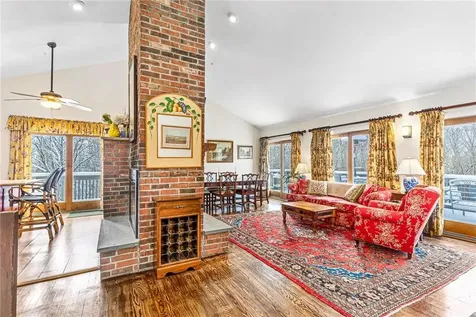 860 Hunns Lake Stanfordville NY 12581