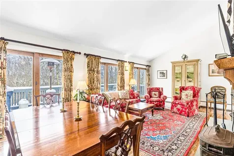 860 Hunns Lake Stanfordville NY 12581