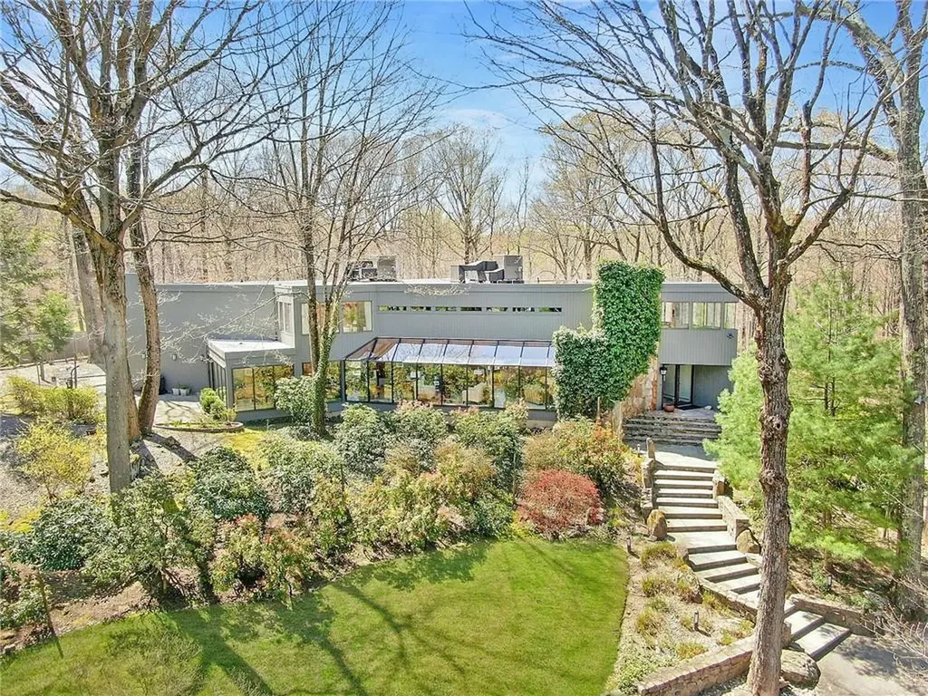 14 Alta Lane Chappaqua NY 10514