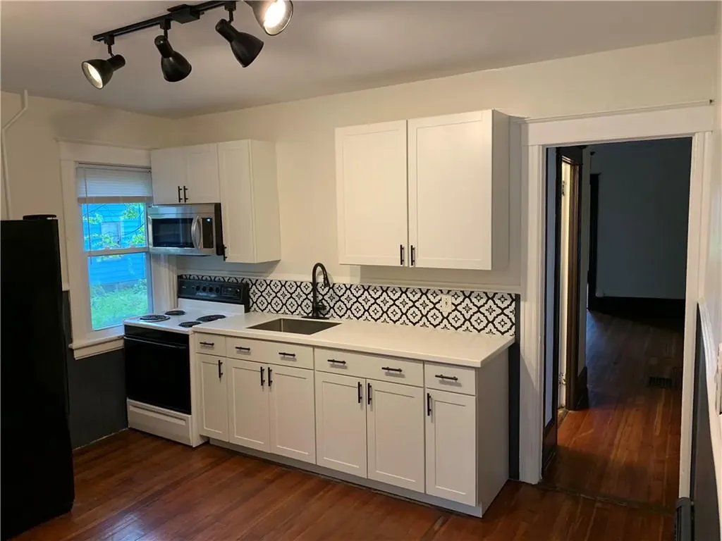 86 Fulton Avenue Poughkeepsie NY 12603