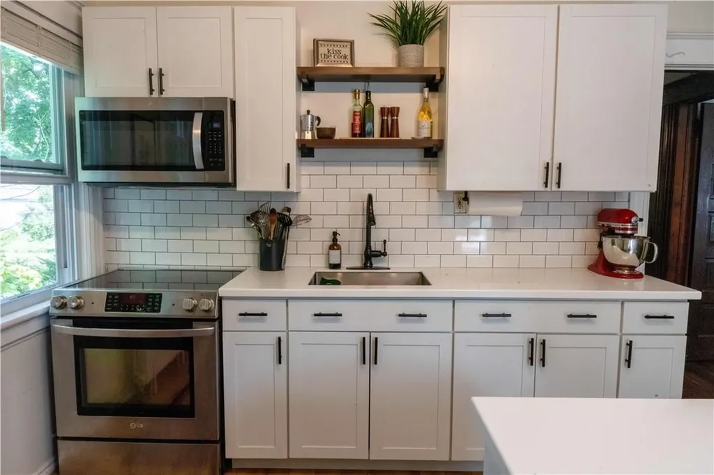86 Fulton Avenue Poughkeepsie NY 12603