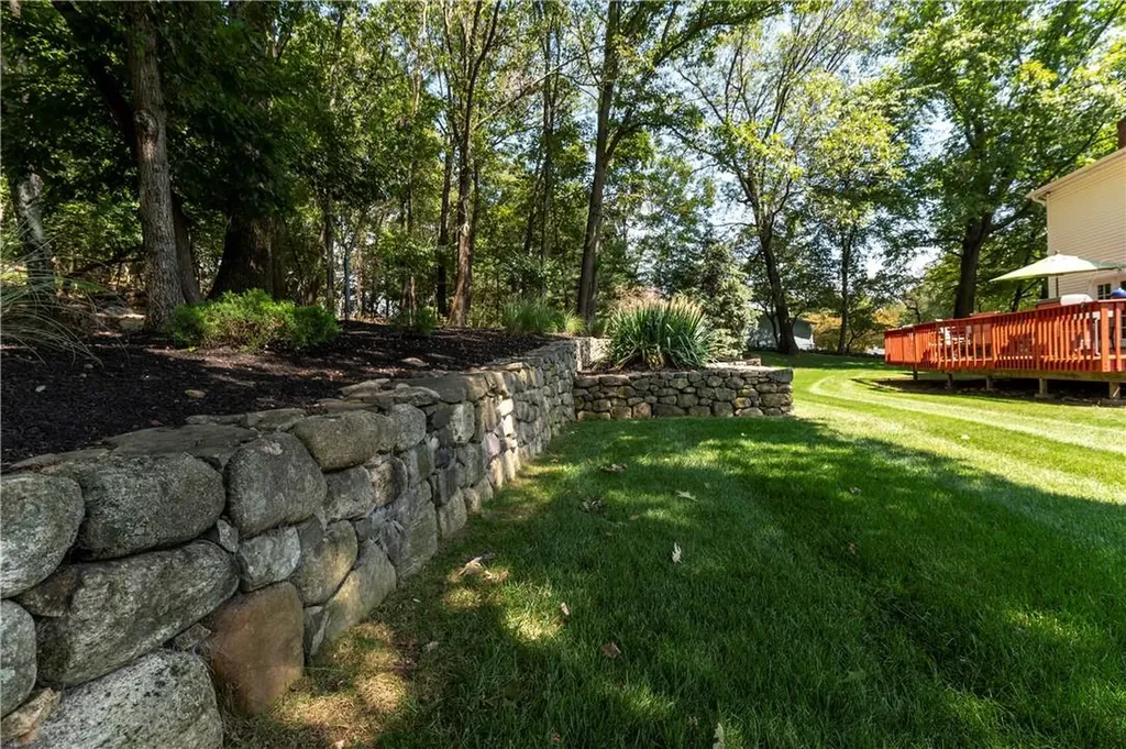 5 Brainerd Drive Stony Point NY 10980