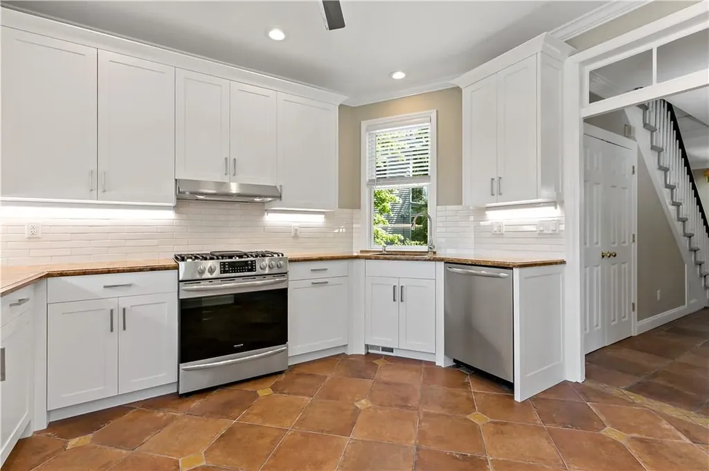 195 S Broadway Tarrytown NY 10591