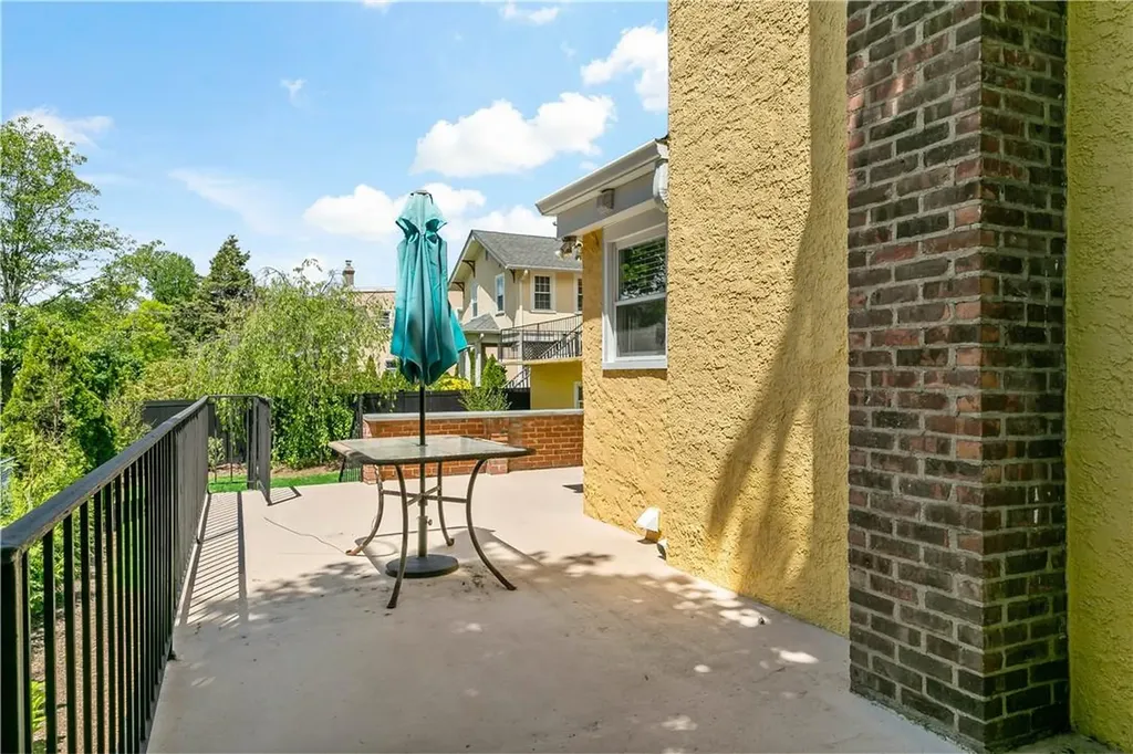 195 S Broadway Tarrytown NY 10591