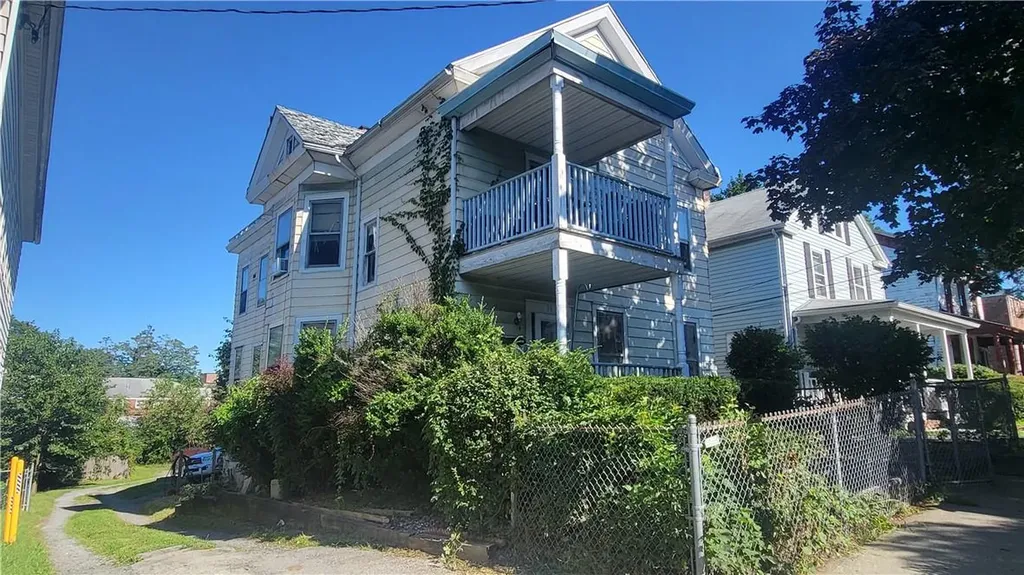 34 Corlies Avenue Poughkeepsie NY 12601