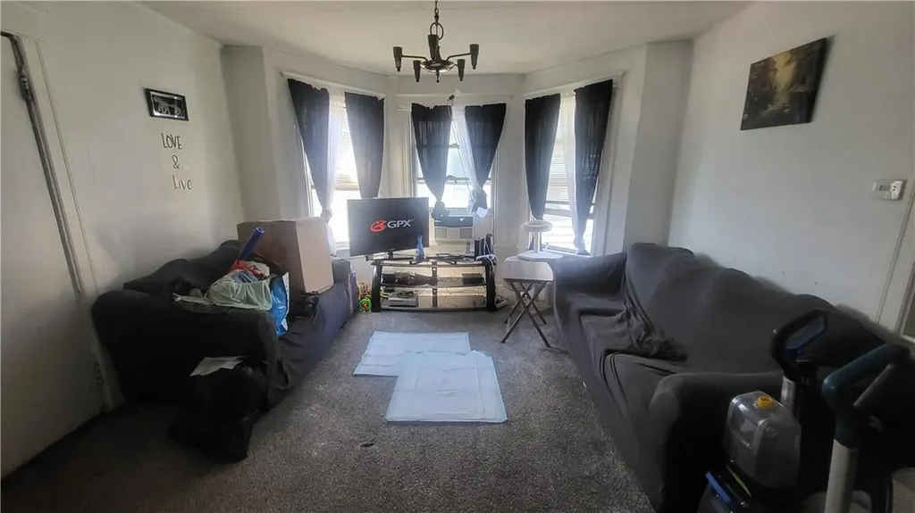 34 Corlies Avenue Poughkeepsie NY 12601