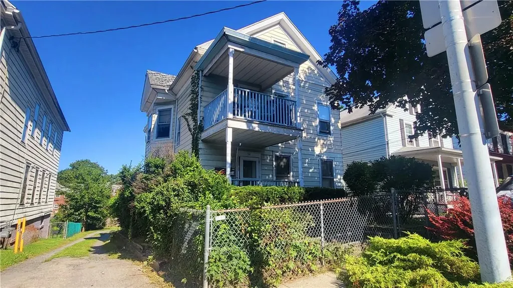 34 Corlies Avenue Poughkeepsie NY 12601