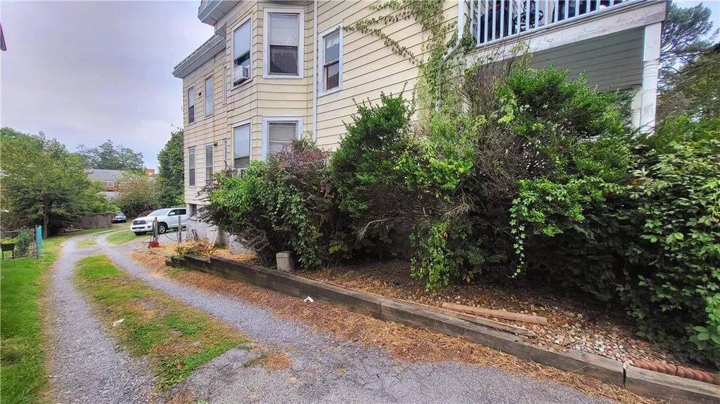 34 Corlies Avenue Poughkeepsie NY 12601