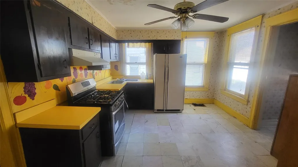 34 Corlies Avenue Poughkeepsie NY 12601