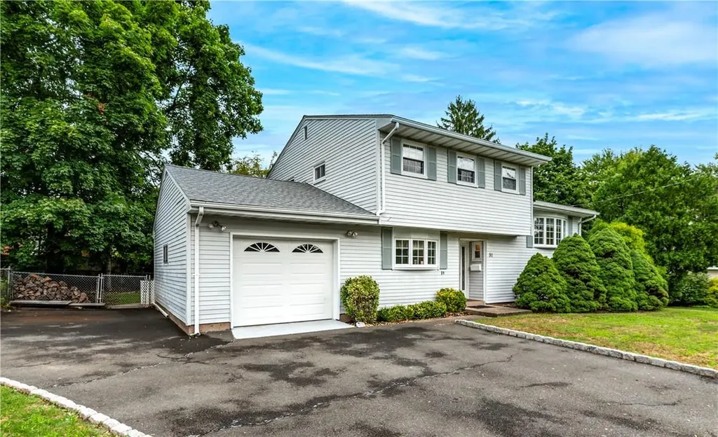 31 Chestnut Oval Orangeburg NY 10962