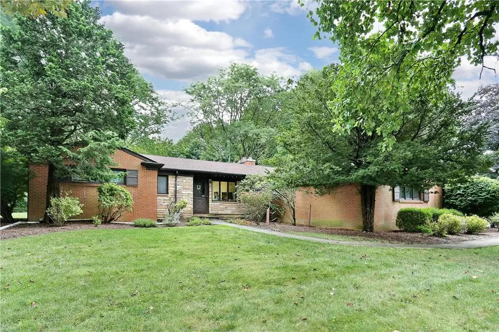 8 Linda Drive Suffern NY 10901