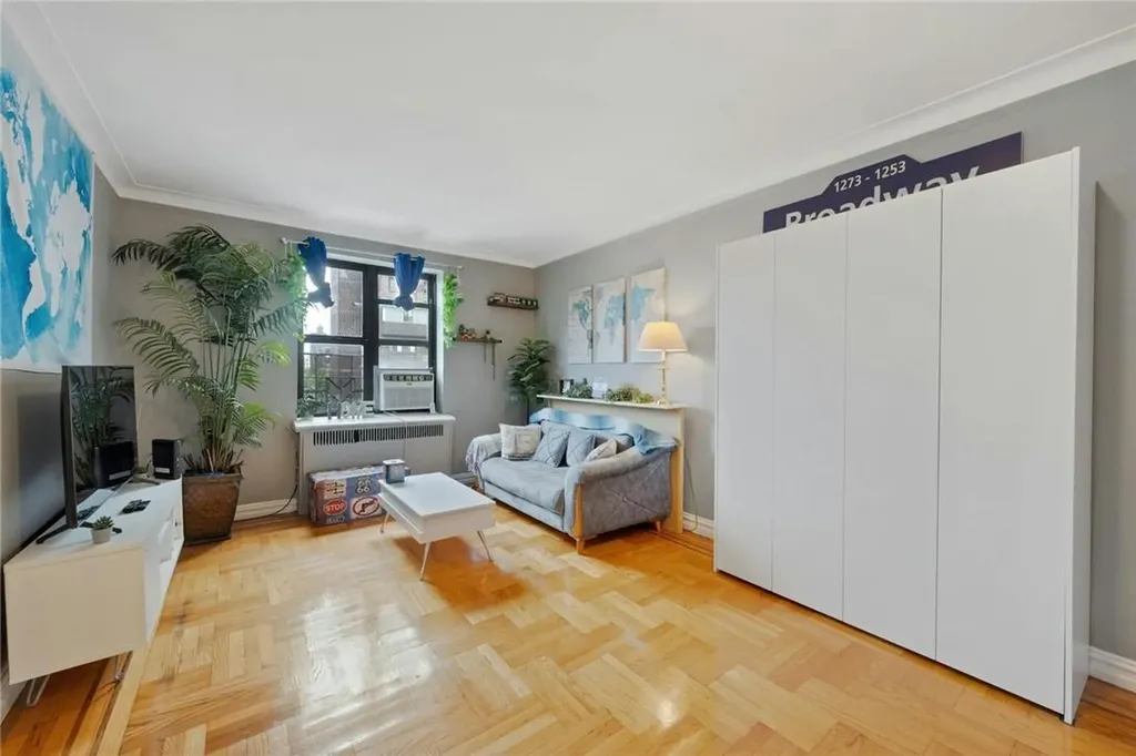 2025 Valentine Avenue Bronx NY 10457
