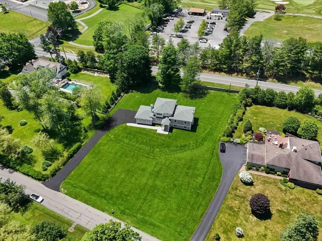 3 Evergreen Row Armonk NY 10504