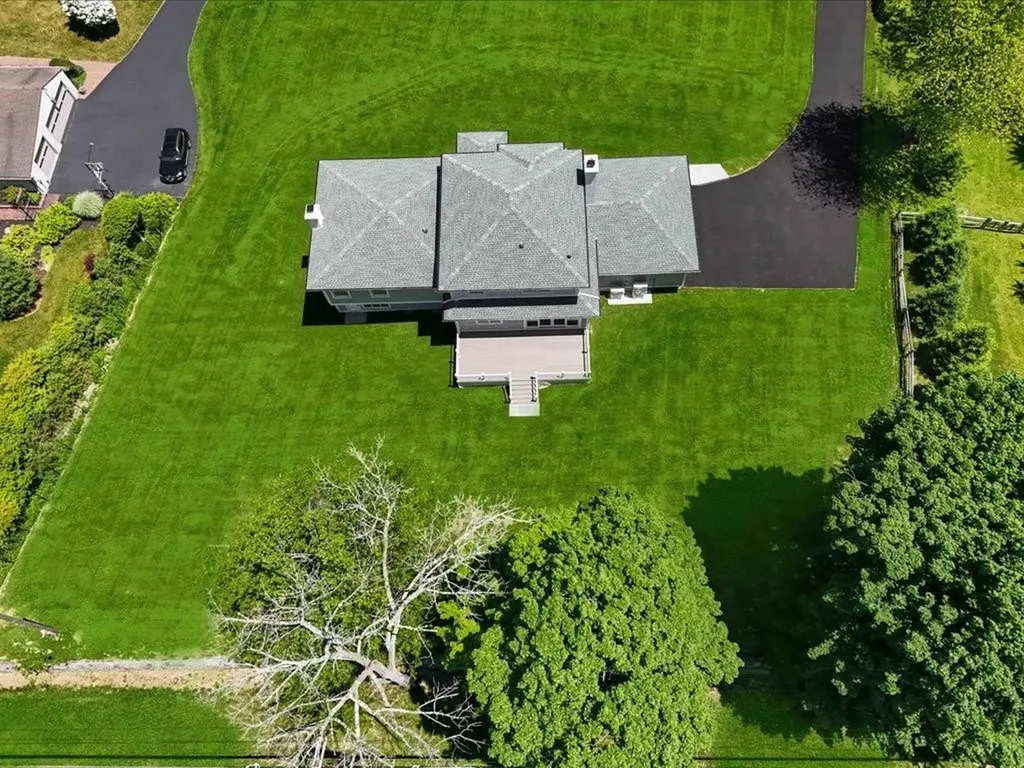 3 Evergreen Row Armonk NY 10504