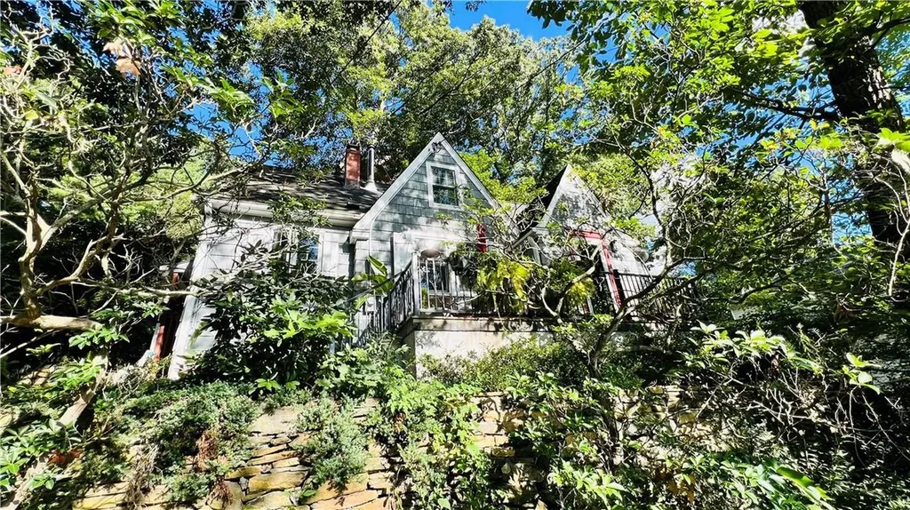36 Grove Road White Plains NY 10603