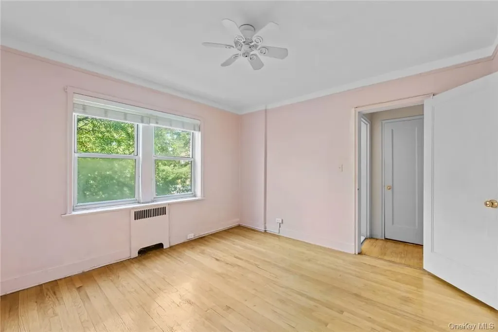 5444 NE Arlington Avenue Bronx NY 10471