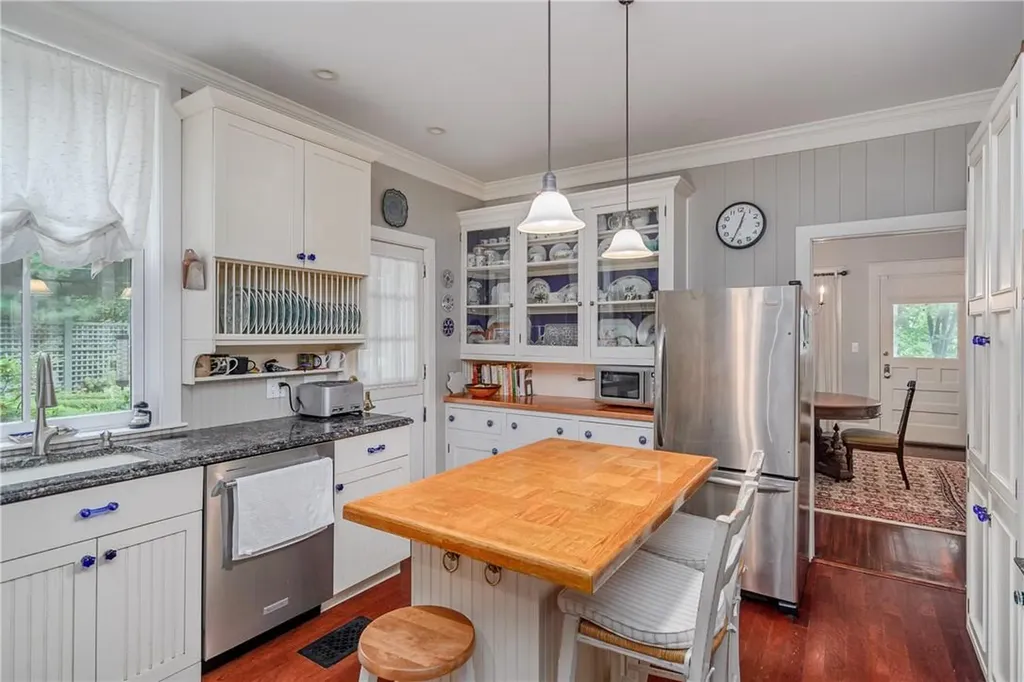 12 Old Brimstone Road Carmel NY 10512