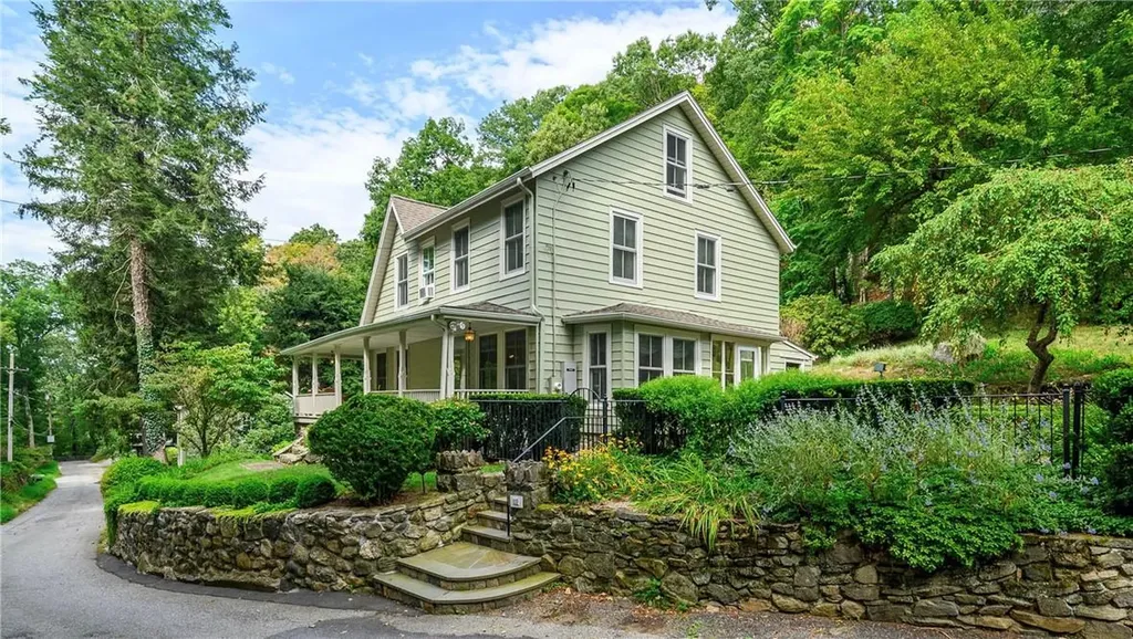 12 Old Brimstone Road Carmel NY 10512