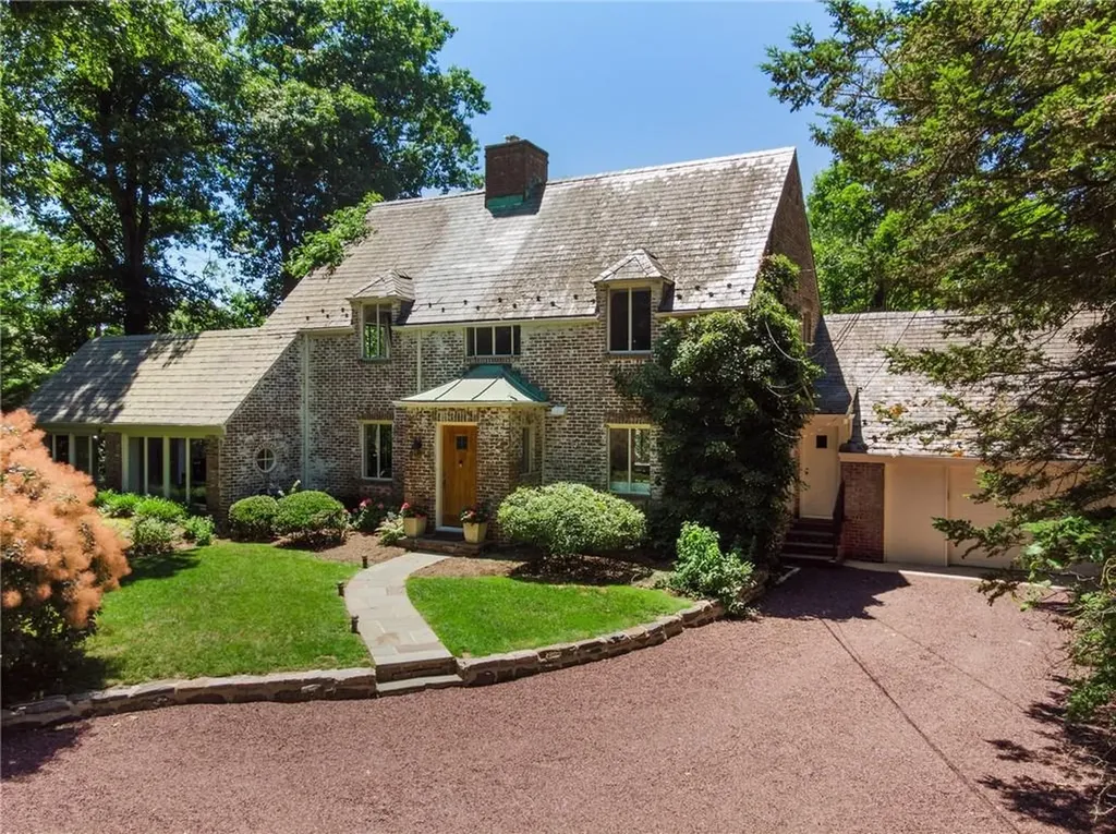 4 Boulder Brae Lane Larchmont NY 10538